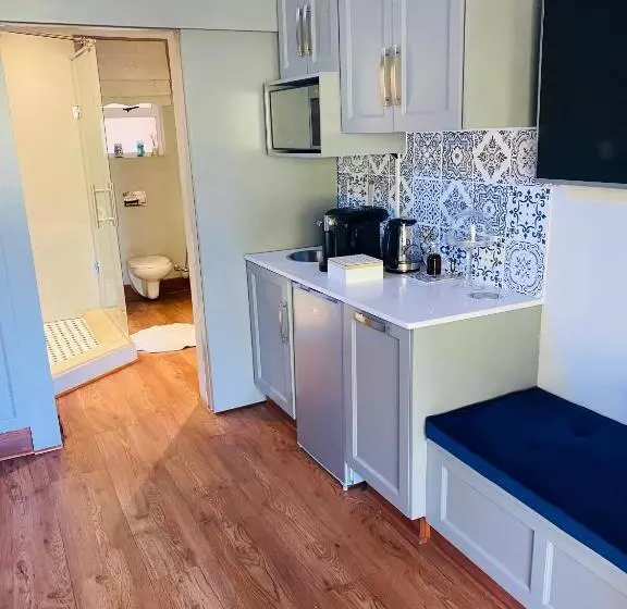 پانسیون Bella Blue Guesthouse
