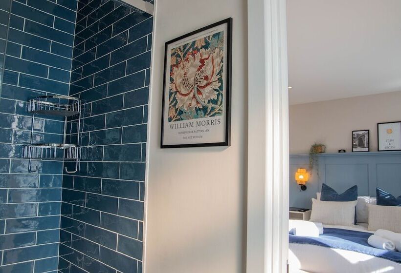 ペンション Bridgeside Rooms