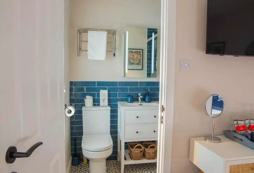 Majatalo Bridgeside Rooms