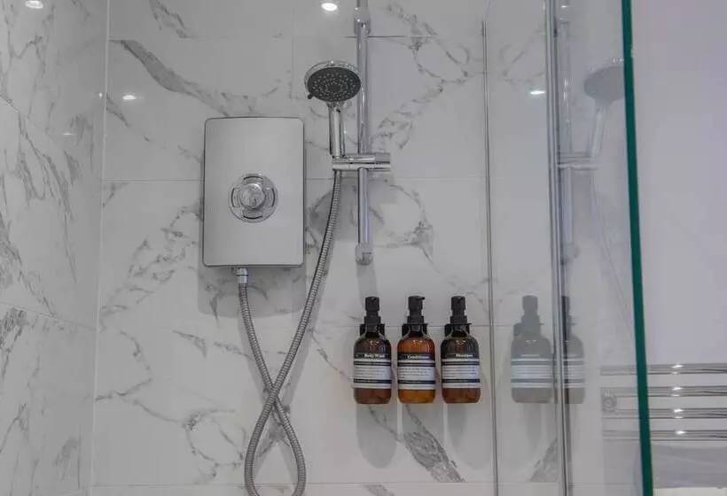 Majatalo Bridgeside Rooms