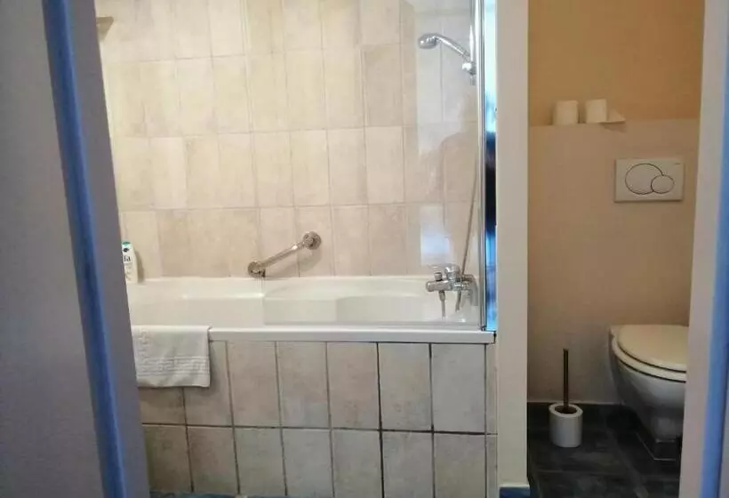 ペンション Chambres D´hôtes Le Cèdre Bleu