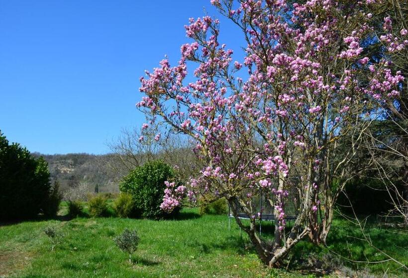 Пансион Chambres D´hôtes Le Cèdre Bleu