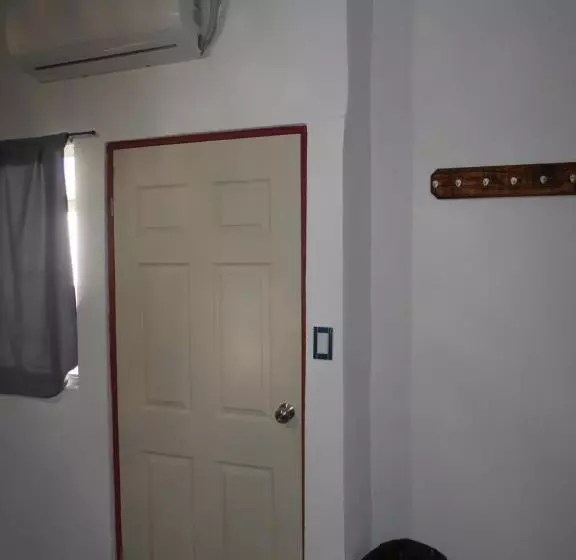 Majatalo Hostal Casa Clavel