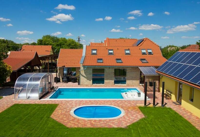 Ponty Papa Rendezvényház