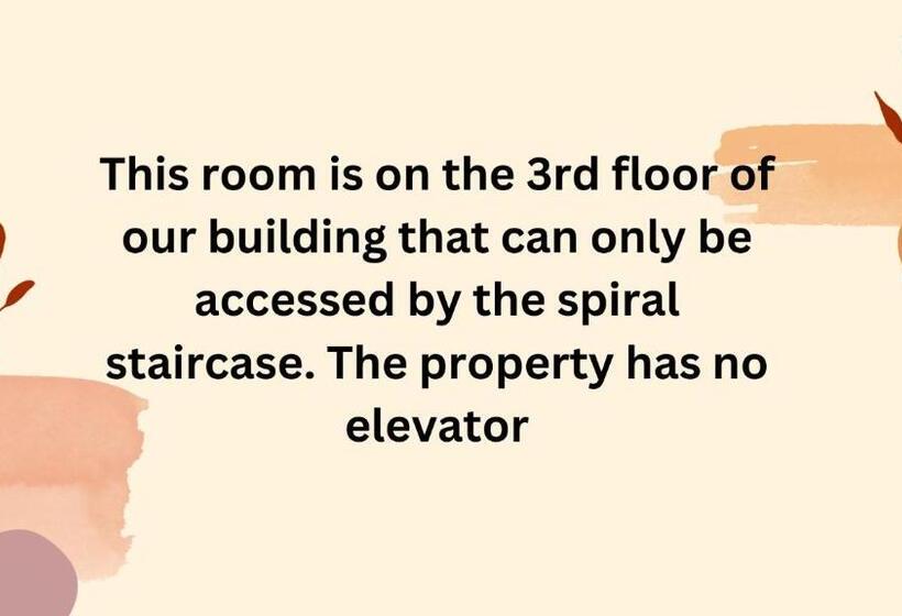 הוסטל Michel Inn Coron