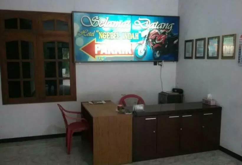 هاستل Ngebel Indah