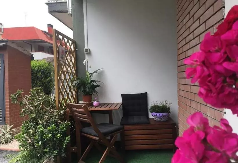 تختخواب و صبحانه L  Albero Di Giada