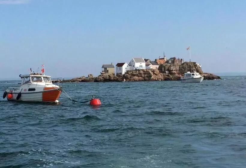 Aamiaismajoitus (B&B) La Cabine