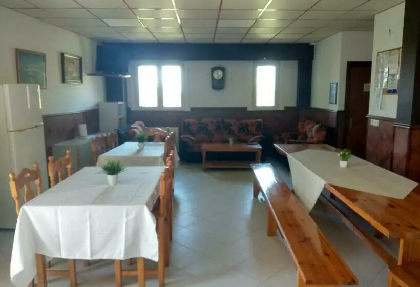 هتل Agerre Goikoa Agroturismo