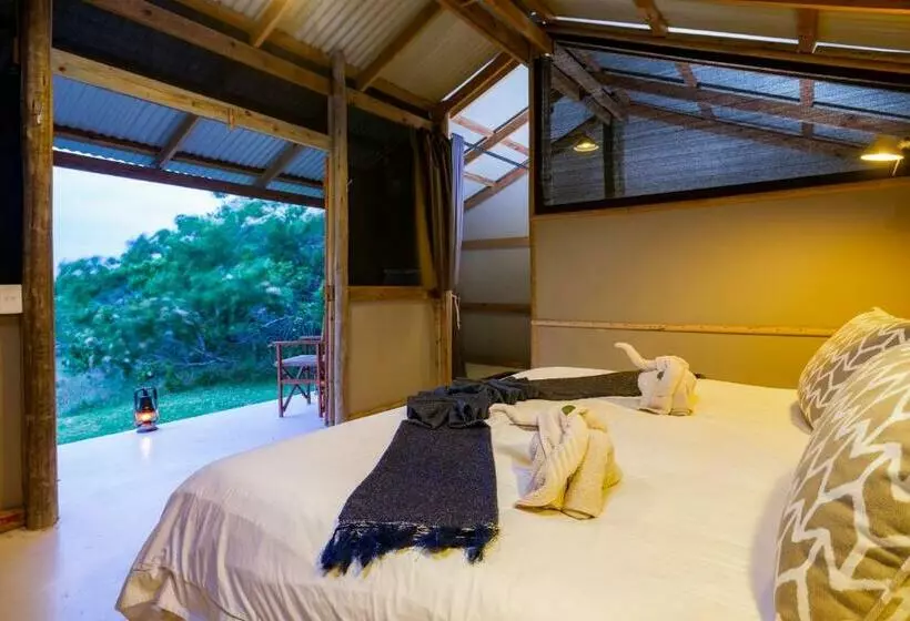 Hotelli Gugulesizwe Camp