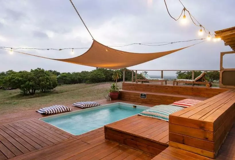 Hotelli Gugulesizwe Camp