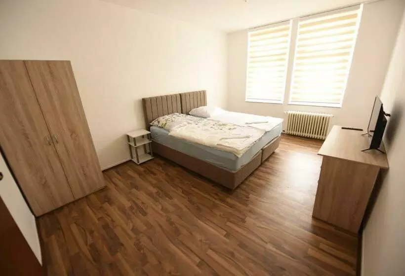 پانسیون Design Apartments 2