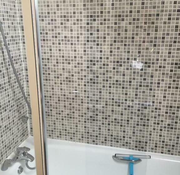 膳宿费 Benjamin Guest House