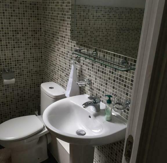 膳宿费 Benjamin Guest House