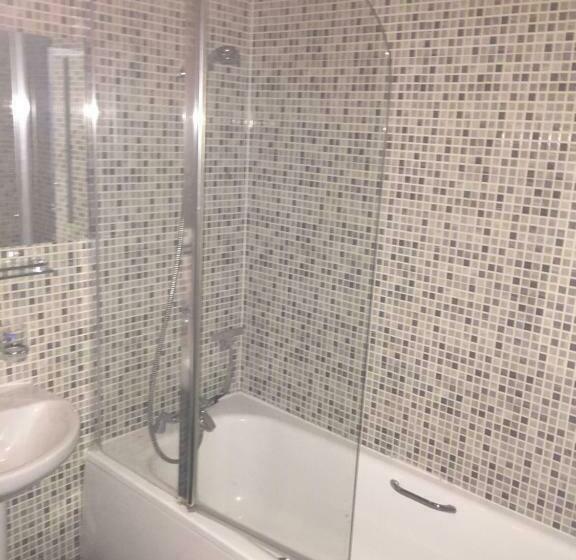 膳宿费 Benjamin Guest House