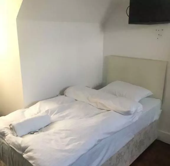 Majatalo Benjamin Guest House