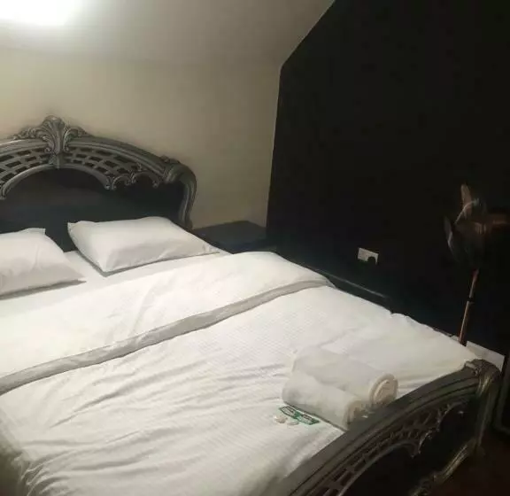 Majatalo Benjamin Guest House