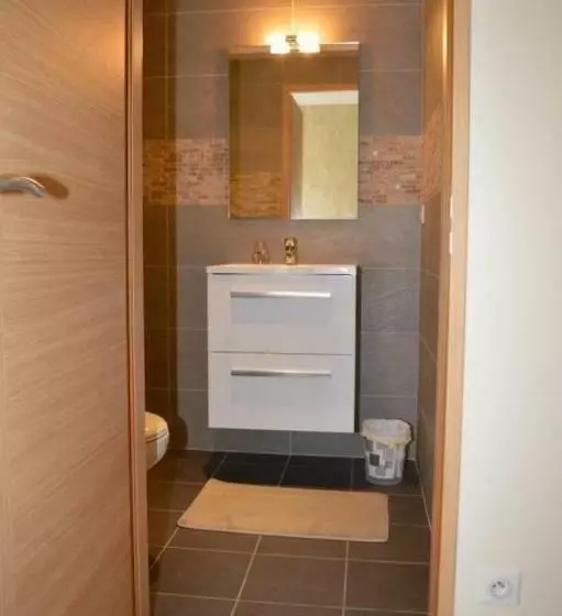 Majatalo La Perronière