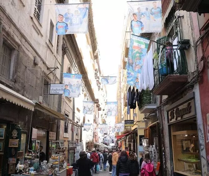 Aamiaismajoitus (B&B) L Ammor E Napule