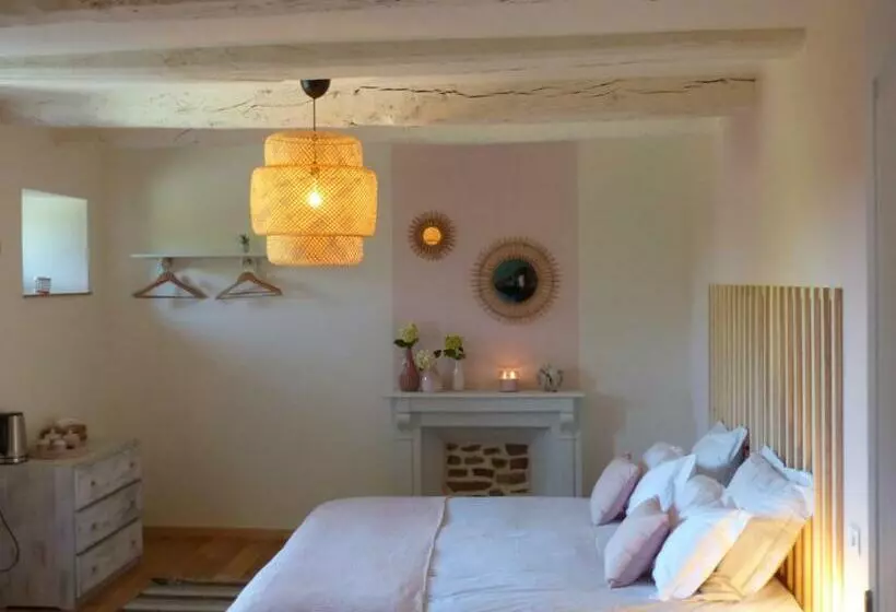 Aamiaismajoitus (B&B) L Esperluète