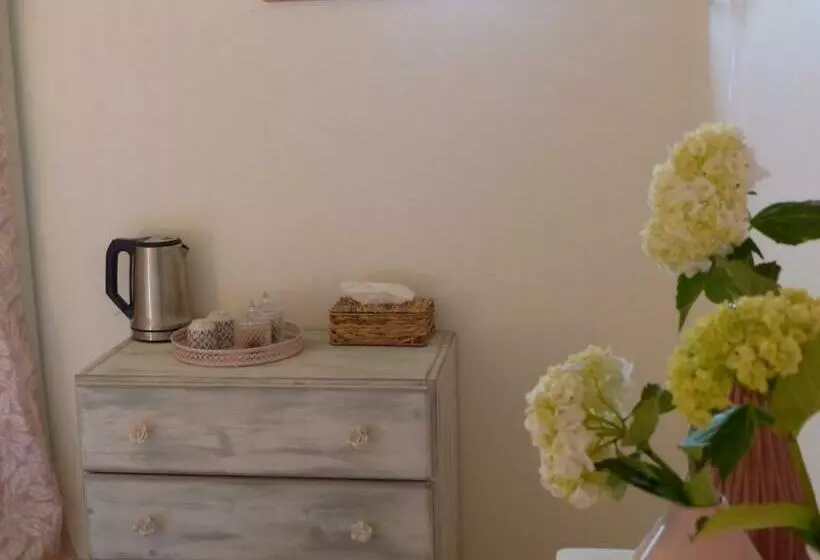 Aamiaismajoitus (B&B) L Esperluète