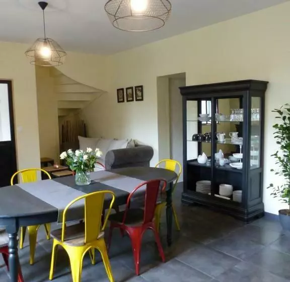 Aamiaismajoitus (B&B) L Esperluète