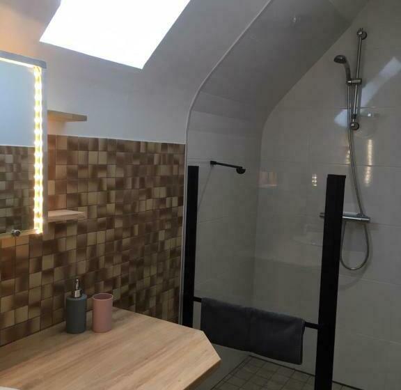 مبيت وإفطار La Chamade