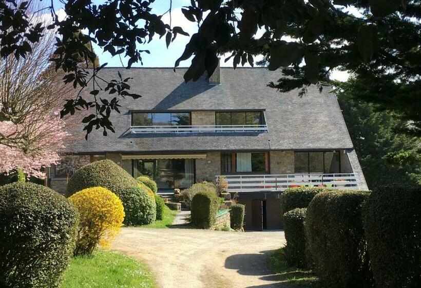 مبيت وإفطار La Chamade