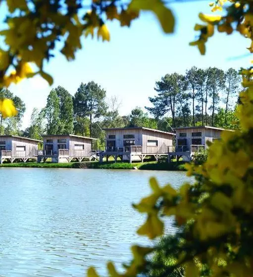 Hotelli écolodges Du Golf Du Sauternais