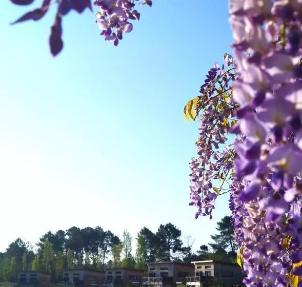 Hotelli écolodges Du Golf Du Sauternais