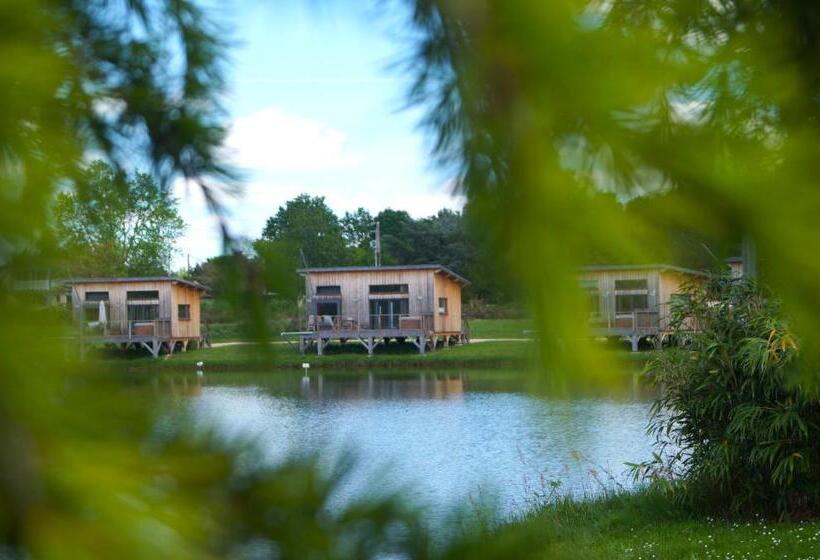 Отель écolodges Du Golf Du Sauternais