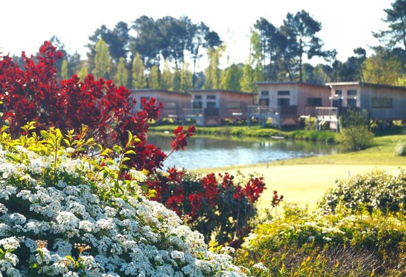 Отель écolodges Du Golf Du Sauternais