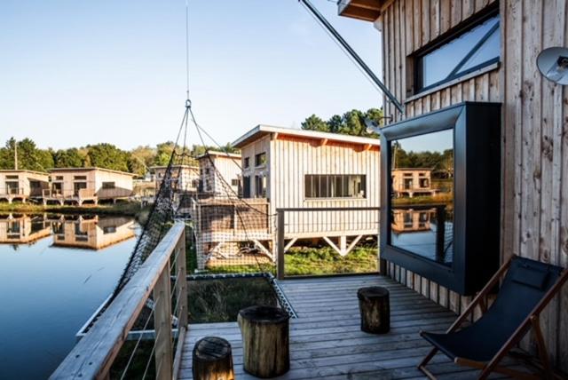 Отель écolodges Du Golf Du Sauternais