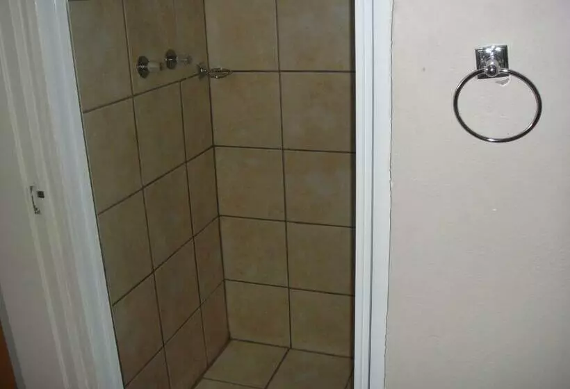 Majatalo Kudu Cottages