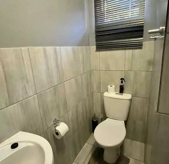 Majatalo Kudu Cottages