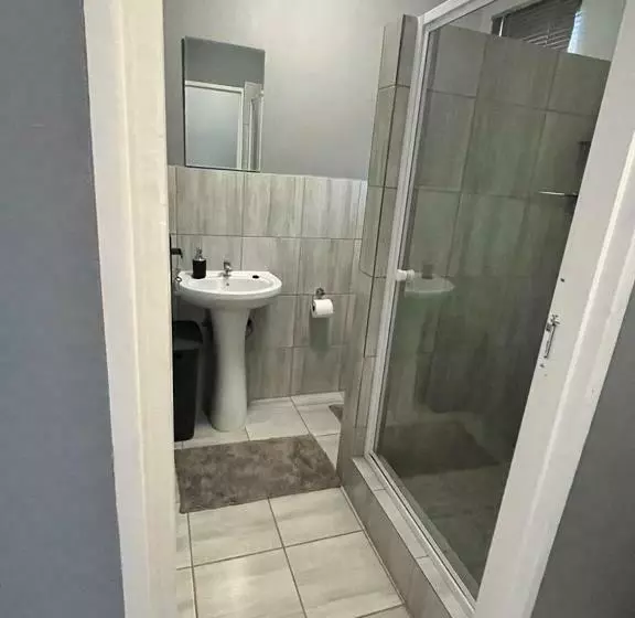 Majatalo Kudu Cottages