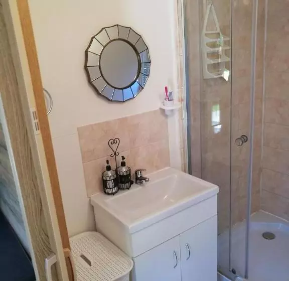 Majatalo Kudu Cottages