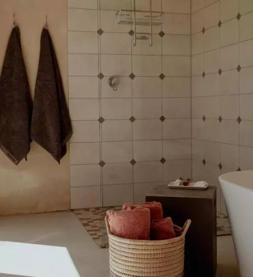 Majatalo The Bean Tree