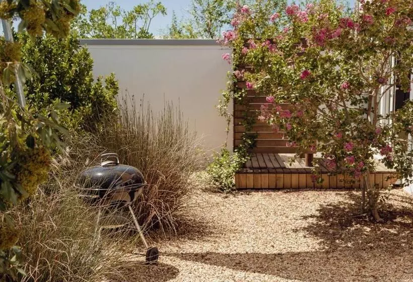 Majatalo The Bean Tree