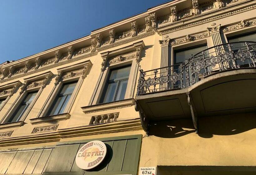 ベッドアンドブレックファースト Center Rooms