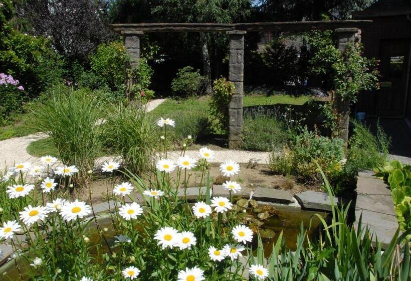 ベッドアンドブレックファースト Mon Dieu