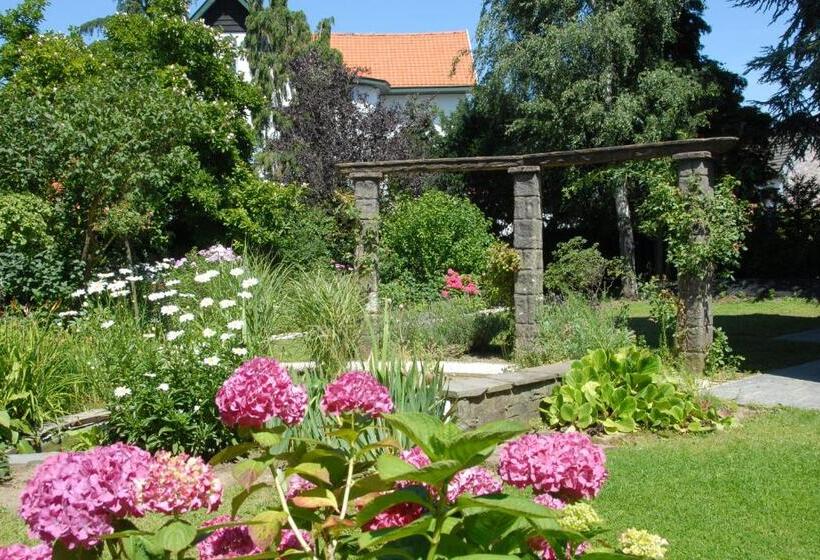 ベッドアンドブレックファースト Mon Dieu