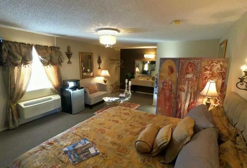 Tradewinds Lodging And Bed & Breakfast