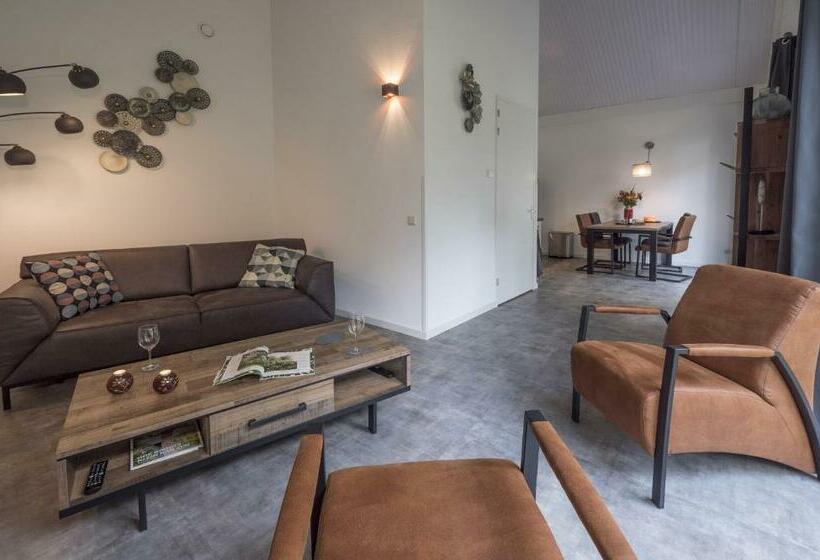 צימר Veul Oe Thuus Hoeve Kroep An