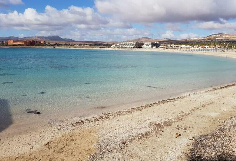 Las Rocas Golf And Sea