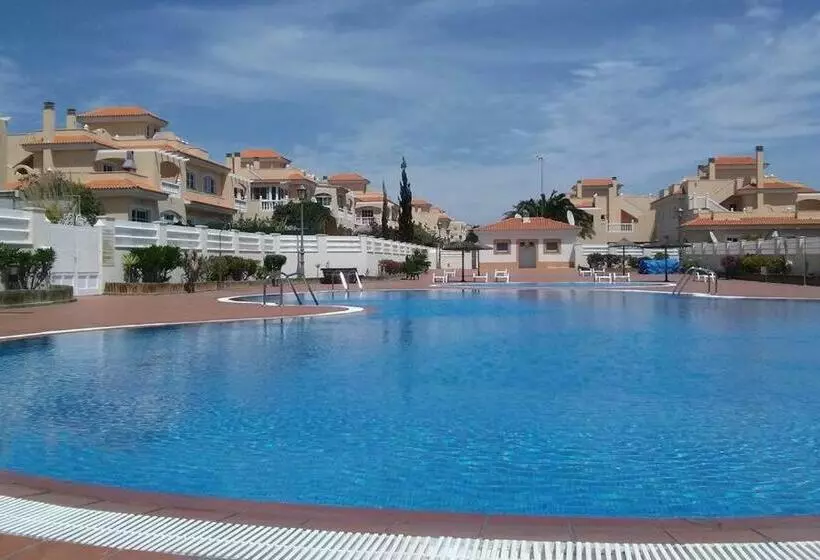 Las Rocas Golf And Sea