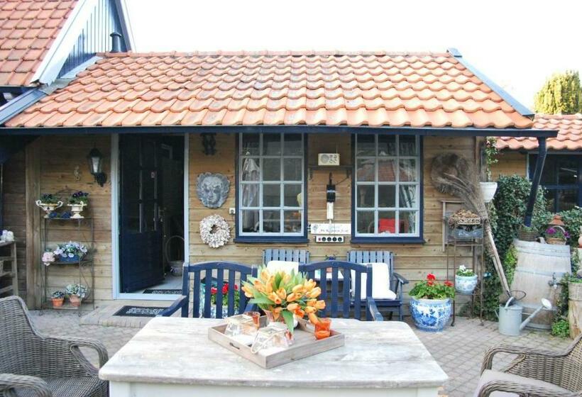 Prive Tuinhuis B&b Elly