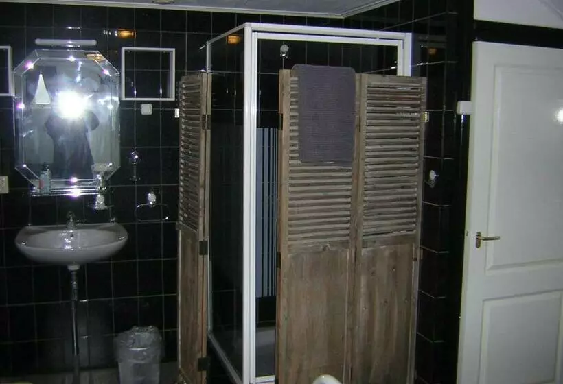 Prive Tuinhuis B&b Elly