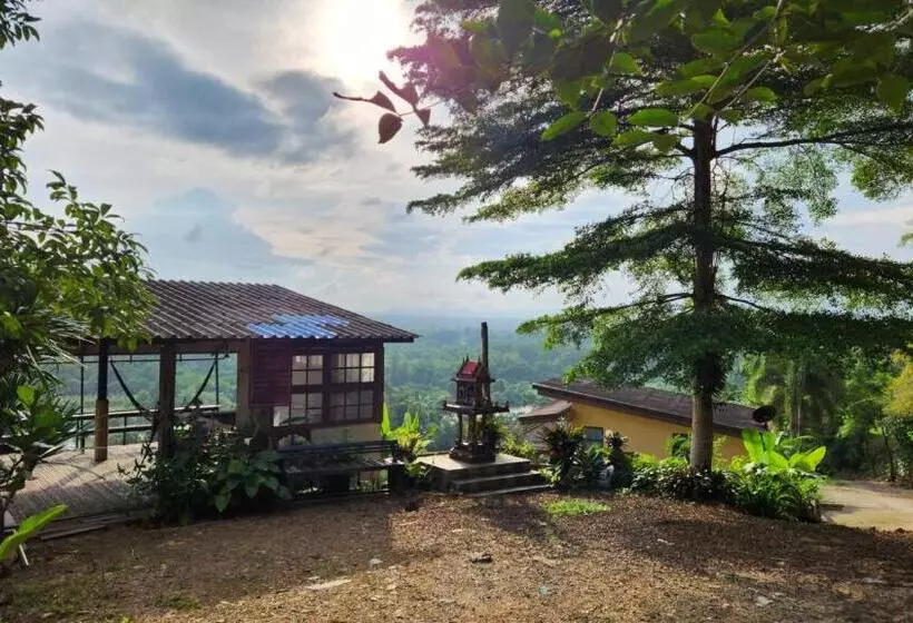 Baan Khao Noi Resort