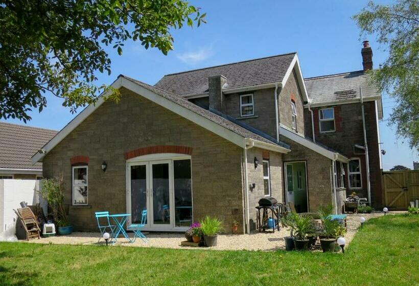 ベッドアンドブレックファースト Hill View